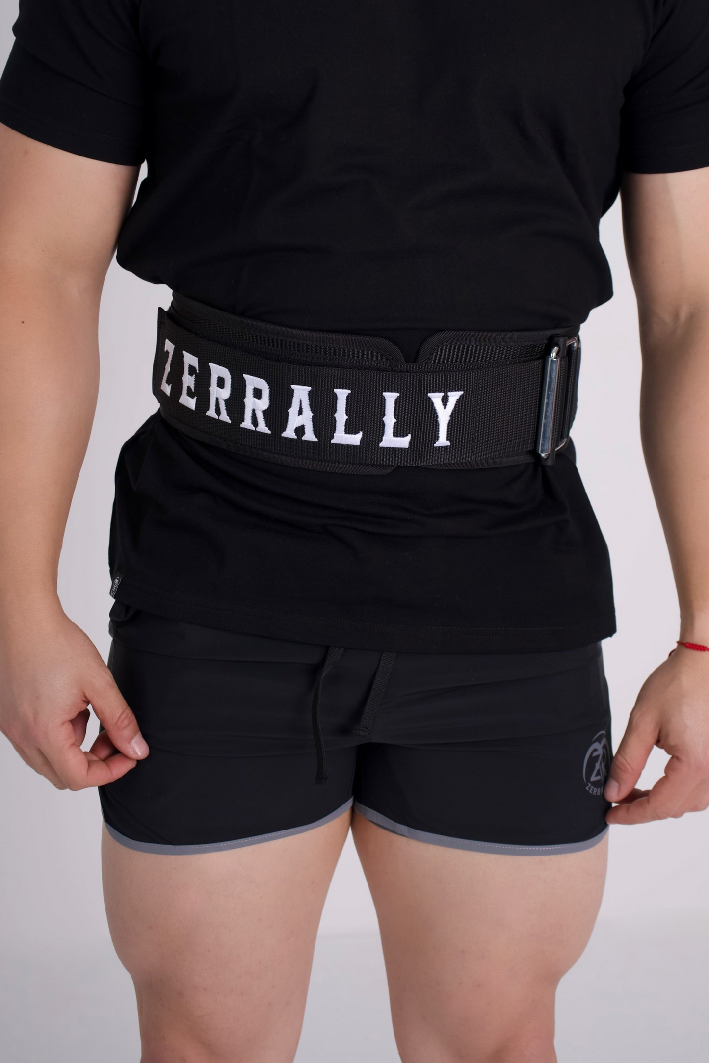 PERFORMANCE SHORTS