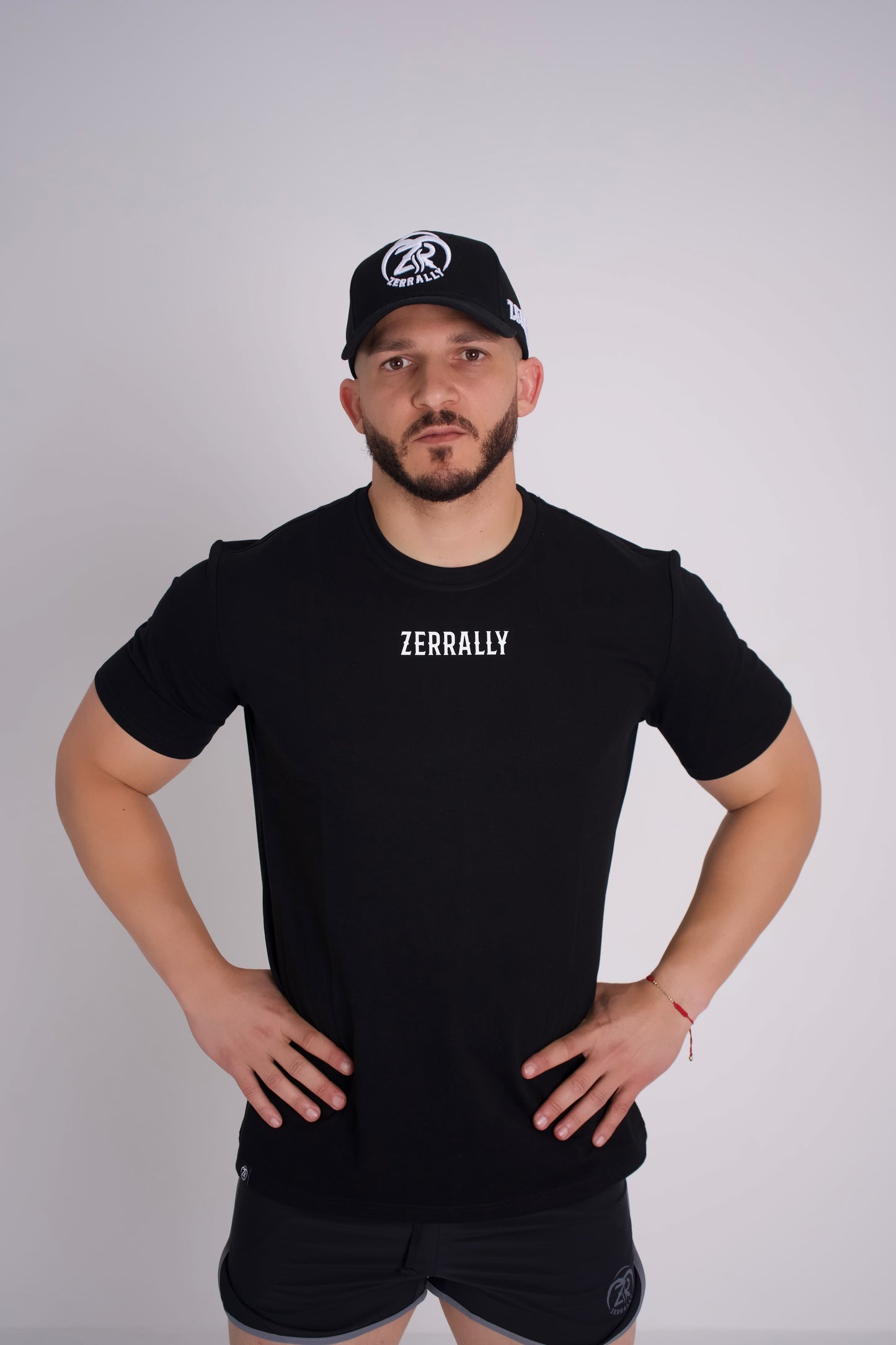 SIGNATURE REGULAR TEE