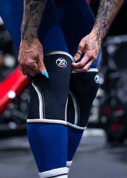 COMPRESSION KNEE SLEEVE - Pro Support