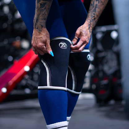 COMPRESSION KNEE SLEEVE - Pro Support
